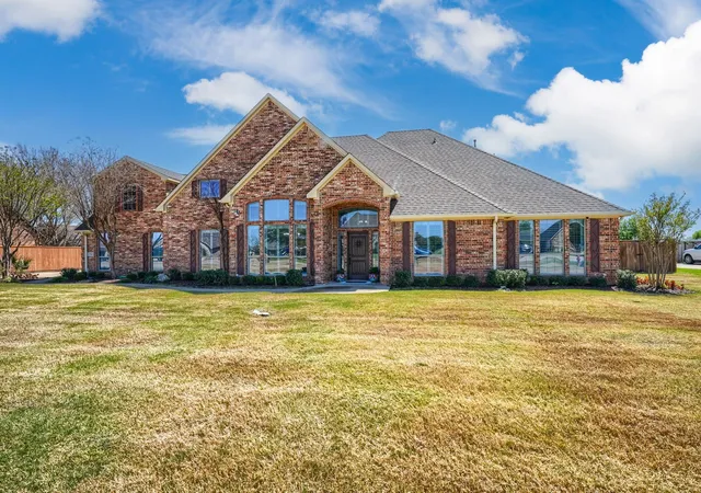 Homes for sale in Talty, TX | 18066 Langford Ln, Talty, TX 75126 | MLS# 21215403