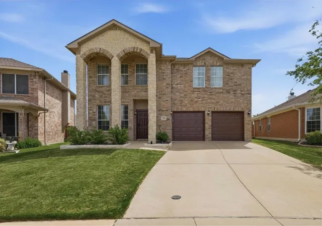 Photo 1 of Sale Pending at 10832 Thorngrove Ct, Haslet, TX 76052 | MLS# 21210112 | Listing updated on 2026-08-26