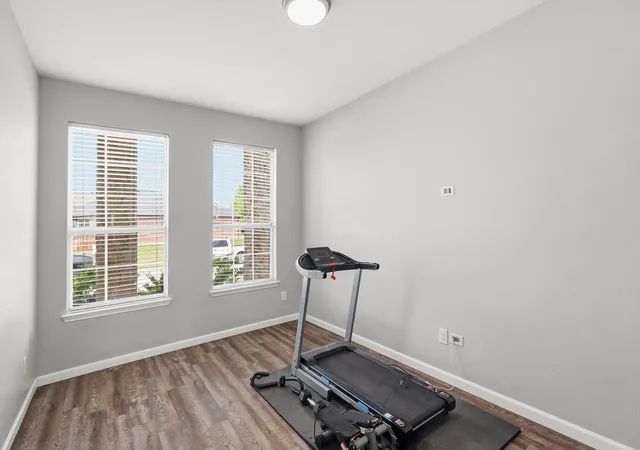 Photo 3 of Sale Pending at 10832 Thorngrove Ct, Haslet, TX 76052 | MLS# 21210112 | Listing updated on 2026-08-26