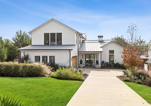 Homes for sale in Malakoff, TX | 13920 Waterside Dr, Malakoff, TX 75148 | MLS# 21210354