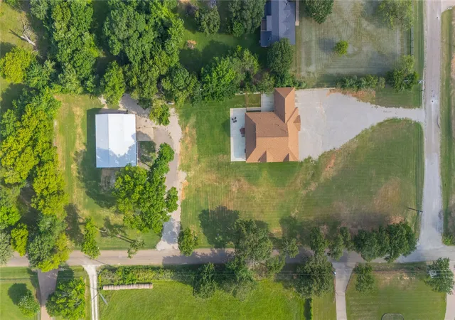 Photo 3 of Single family home for sale at 9805 Eldorado Dr, Burleson, TX 76028 | MLS# 21211453 | Listing updated on 2026-08-22