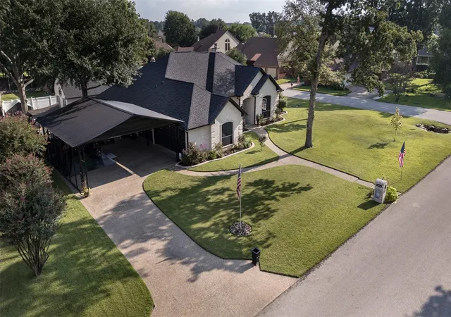 Homes for sale in Bullard, TX | 106 Graham Ln, Bullard, TX 75757 | MLS# 21215722