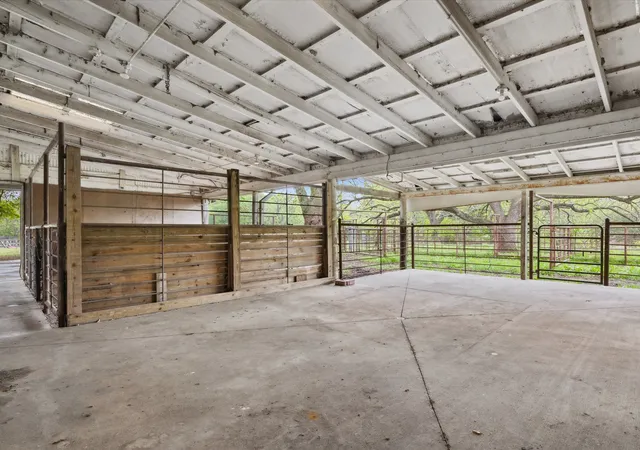 Homes for sale in Waxahachie, TX | 1302 Forreston Rd, Waxahachie, TX 75165 | MLS# 21215468
