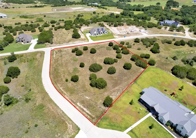 Homes for sale in Cresson, TX | 301 Elliott Ct, Cresson, TX 76035 | MLS# 21215896