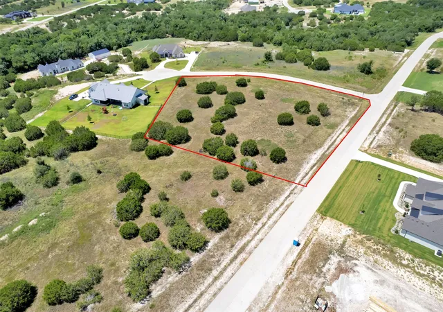 Homes for sale in Cresson, TX | 301 Elliott Ct, Cresson, TX 76035 | MLS# 21215896