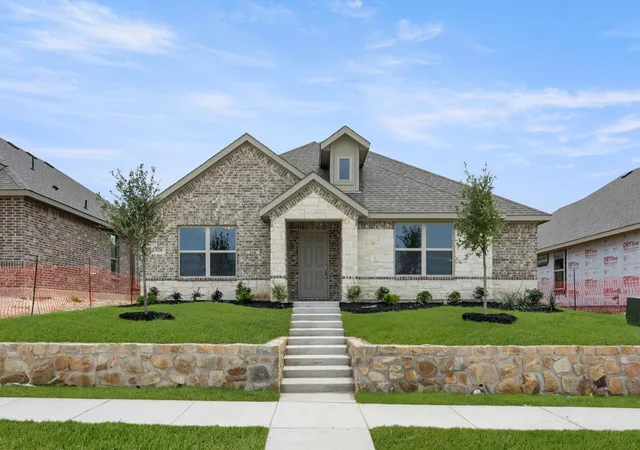 Photo 1 of Single family home for sale at 328 Dairy Wy, Midlothian, TX 76065 | MLS# 21215895 | Listing updated on 2026-10-01