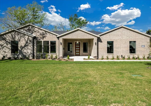 Homes for sale in Dallas, TX | 1507 Elk Creek Rd, Dallas, TX 75253 | MLS# 21216050