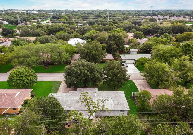 Photo 1 of Single family home for sale at 3812 Springbranch Dr, Benbrook, TX 76116 | MLS# 21216754 | Listing updated on 2026-10-27