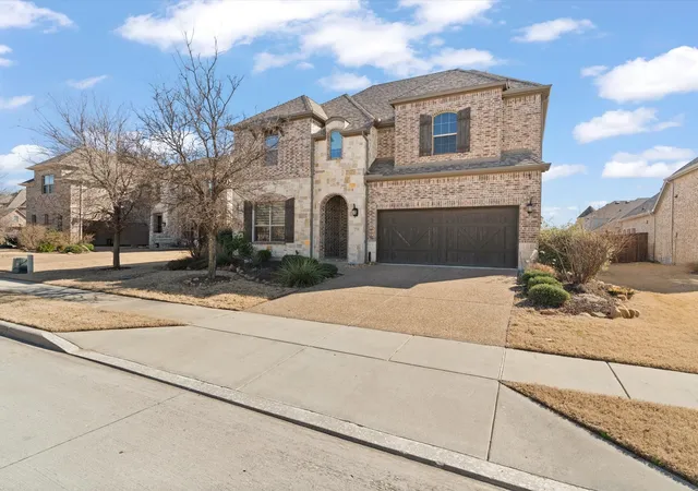 Photo 1 of Single family home for sale at 2728 Village Creek St, Prosper, TX 75078 | MLS# 21216971 | Listing updated on 2026-07-16