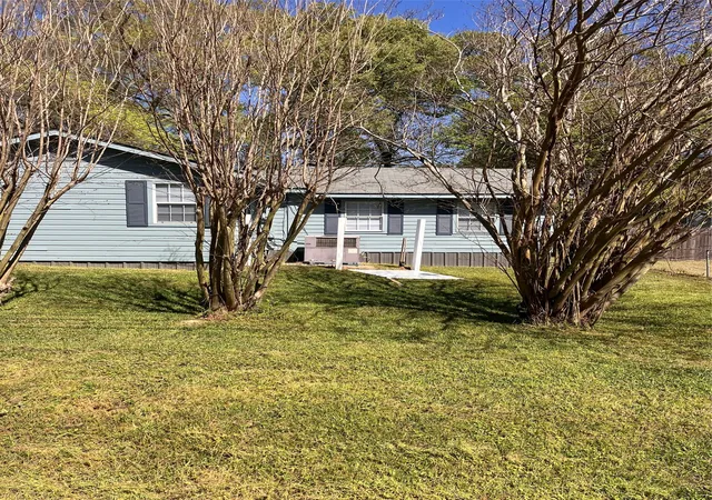 3rd image of 619 Chinquapin Dr, Shreveport, LA 71106 | MLS# 21216997