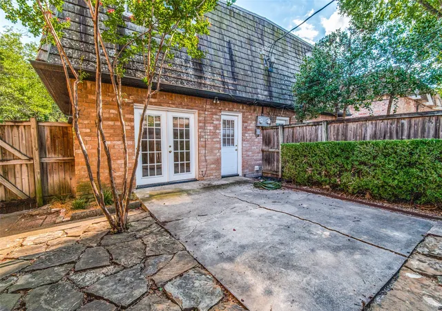 Homes for sale in University Park, TX | 3446 Asbury St, University Park, TX 75205 | MLS# 21217106