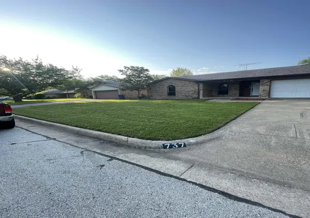 Single family home for sale at 737 Ash St, Burleson, TX 76028 | MLS# 21215681