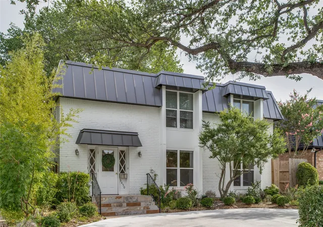 Homes for sale in University Park, TX | 3450 Asbury St, University Park, TX 75205 | MLS# 21217169