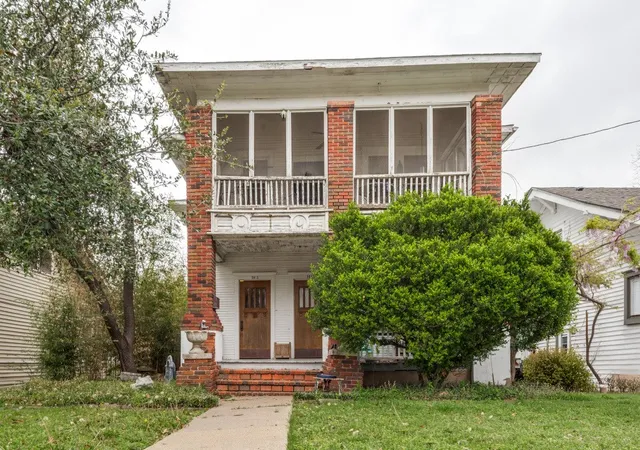 1st image of 5615 Victor St, Dallas, TX 75214 | MLS# 21216522