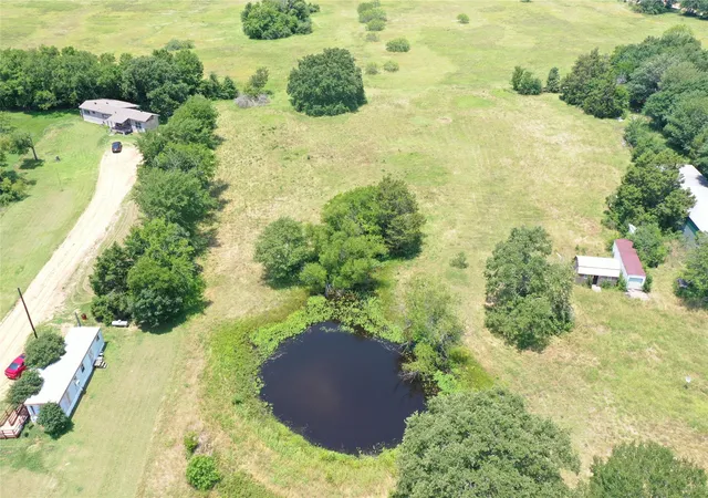 Homes for sale in Mabank, TX | 381B Paddock Dr #B, Mabank, TX 75156 | MLS# 21216343