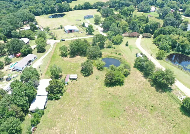 Homes for sale in Mabank, TX | 381c Paddock Dr #C, Mabank, TX 75156 | MLS# 21216352