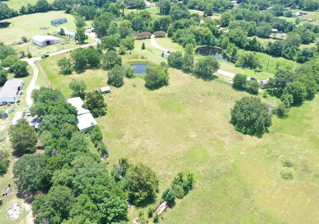 Homes for sale in Mabank, TX | 381C Paddock Dr #C, Mabank, TX 75156 | MLS# 21216352