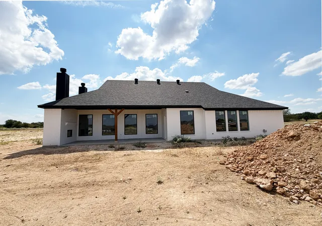 Photo 3 of Single family home for sale at 137 Lula Ln, Boyd, TX 76023 | MLS# 21217395 | Listing updated on 2026-09-28