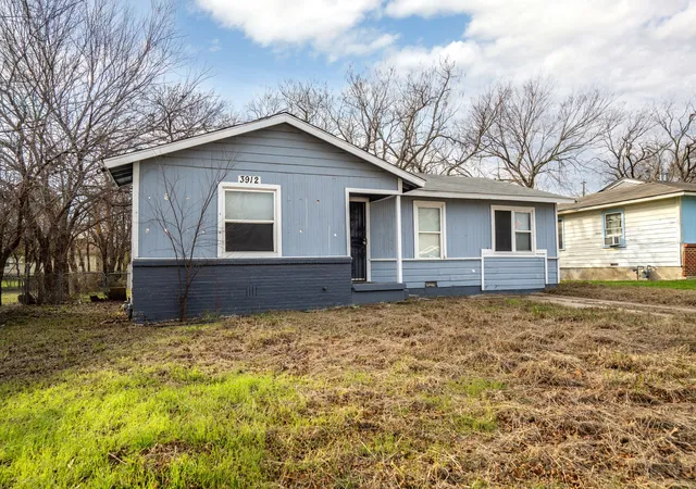 Photo 3 of Single family home for sale at 3912 Killian St, Fort Worth, TX 76119 | MLS# 21214007 | Listing updated on 2026-08-08