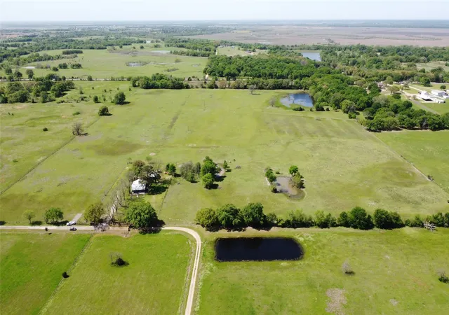 Photo 1 of Land for sale at 10702 Lagow Ln, Scurry, TX 75158 | MLS# 21217627 | Listing updated on 2026-09-24