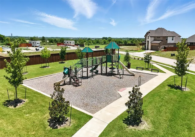 Homes for sale in Red Oak, TX | 1143 Beaumont Ln, Red Oak, TX 75154 | MLS# 21217844