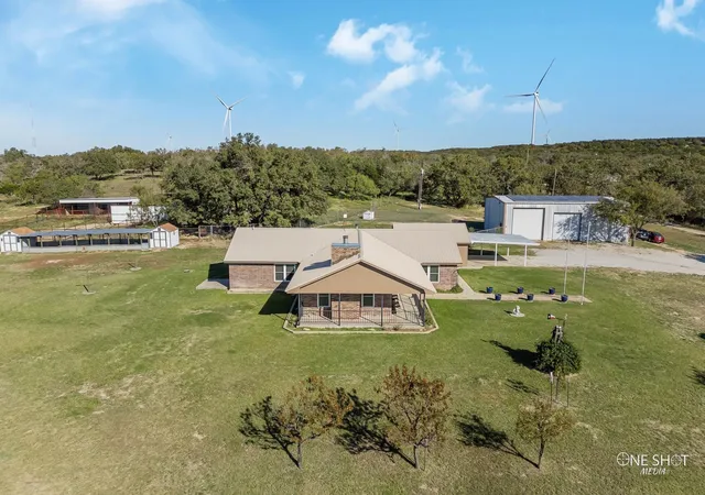 Homes for sale in Cross Plains, TX | 12831 Fm 880, Cross Plains, TX 76443 | MLS# 21217317