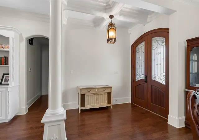 Photo 2 of Single family home for sale at 11010 Helens Wy, Shreveport, LA 71106 | MLS# 21218198 | Listing updated on 2026-08-21