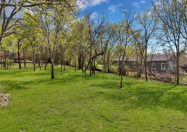 Photo 3 of Land for sale at 1471 W Broad St, Mansfield, TX 76063 | MLS# 21214789 | Listing updated on 2026-09-24