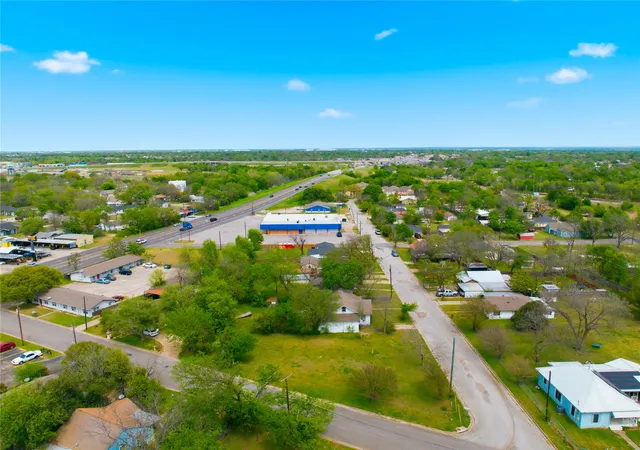 Homes for sale in Waco, TX | 3600 Torrence, Waco, TX 76705 | MLS# 21218437