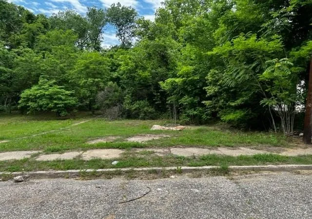 Photo 1 of Land for sale at 1105 Fairfield Ave, Shreveport, LA 71101 | MLS# 21218616 | Listing updated on 2026-09-28