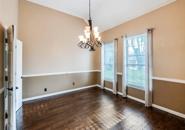 Photo 4 of Single family home for sale at 5613 Vicksburg Pl, Frisco, TX 75035 | MLS# 21218646 | Listing updated on 2026-10-08