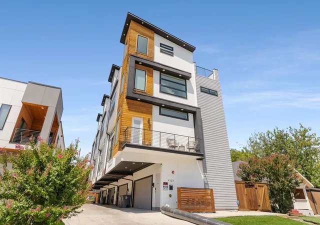 3rd image of 4223 Delano Pl, Dallas, TX 75204 | MLS# 21217731