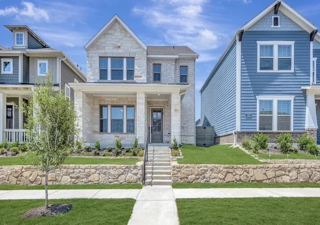 Photo 1 of Single family home for sale at 1321 Roundup Wy, Argyle, TX 76226 | MLS# 21218726 | Listing updated on 2026-10-07