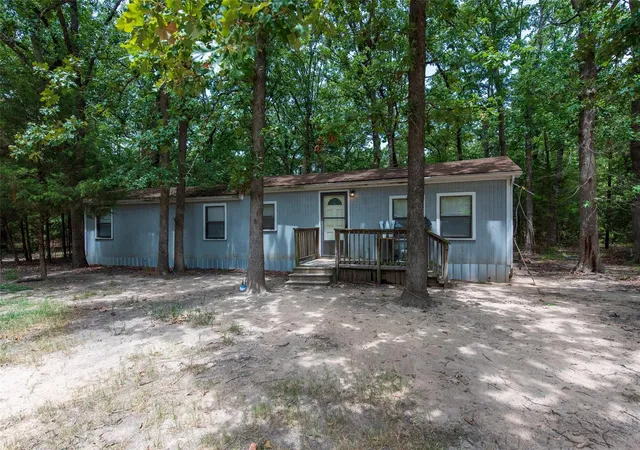 Homes for sale in Paris, TX | 6475 Farm Road 1500, Paris, TX 75460 | MLS# 21218771
