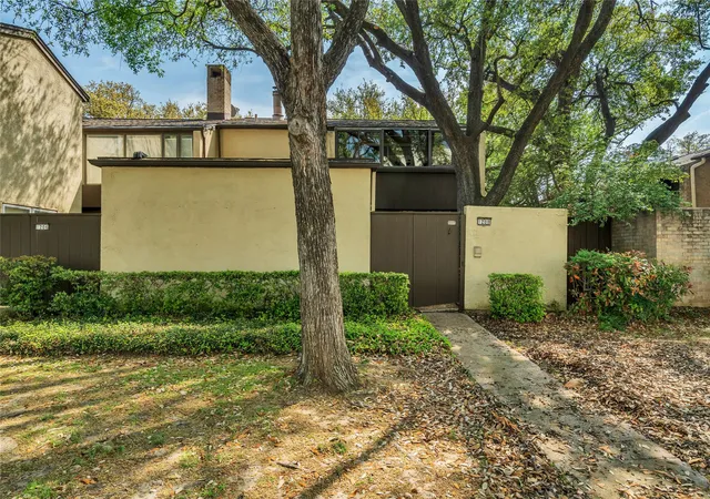 Photo 1 of Condo for sale at 1208 Lane St, Irving, TX 75061 | MLS# 21218555 | Listing updated on 2026-07-13