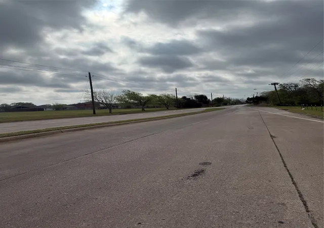 Photo 4 of Land for sale at 3401 S Sam Houston Rd, Dallas, TX 75227 | MLS# 21218684 | Listing updated on 2026-08-27