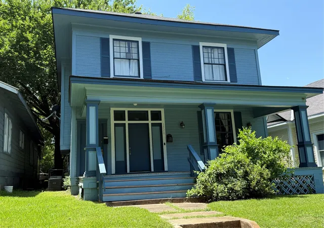 2nd image of 1528 Magnolia Ave, Shreveport, LA 71101 | MLS# 21218740