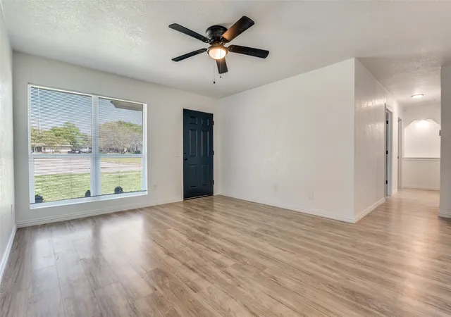 Homes for sale in Balch Springs, TX | 4625 Kyle Dr, Balch Springs, TX 75180 | MLS# 21219246