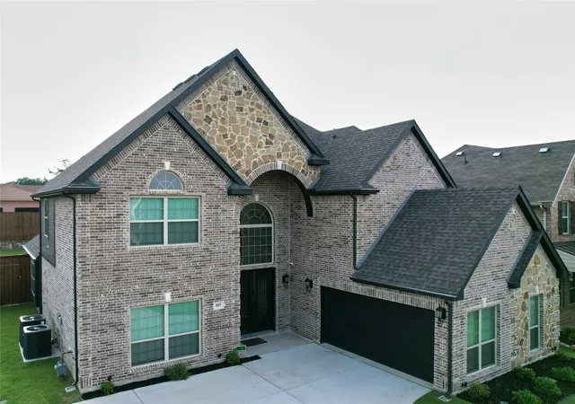 Homes for sale in De Soto, TX | 105 Wild River Ct, De Soto, TX 75115 | MLS# 21219353