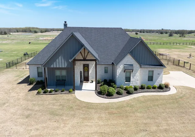 Homes for sale in Royse City, TX | 5899 W Sky Hawk Trl, Royse City, TX 75189 | MLS# 21219420