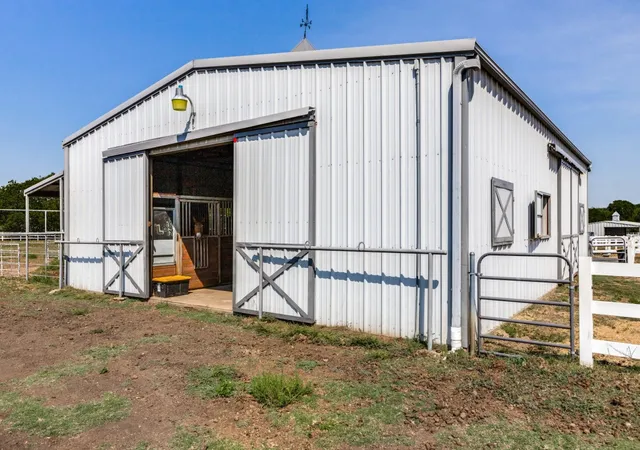 Photo 3 of Land for sale at 136 Parkside Ct, Gunter, TX 75058 | MLS# 21213525 | Listing updated on 2026-10-05