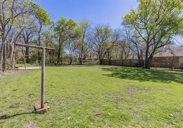 Homes for sale in Sherman, TX | 417 N Burdette Ave, Sherman, TX 75090 | MLS# 21207742