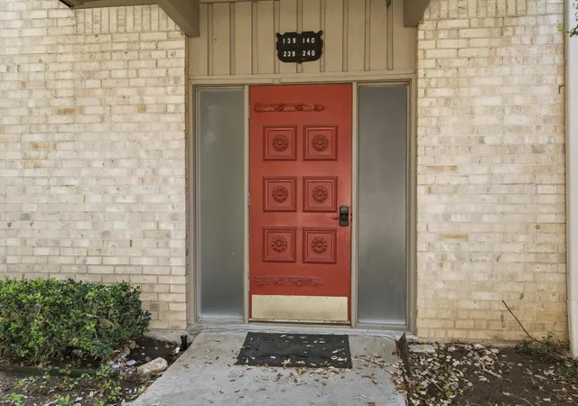 3rd image of 4320 Bellaire Dr S #240W, Fort Worth, TX 76109 | MLS# 21218970