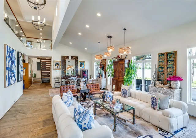 Homes for sale in University Park, TX | 4449 Potomac Ave, University Park, TX 75205 | MLS# 21218323