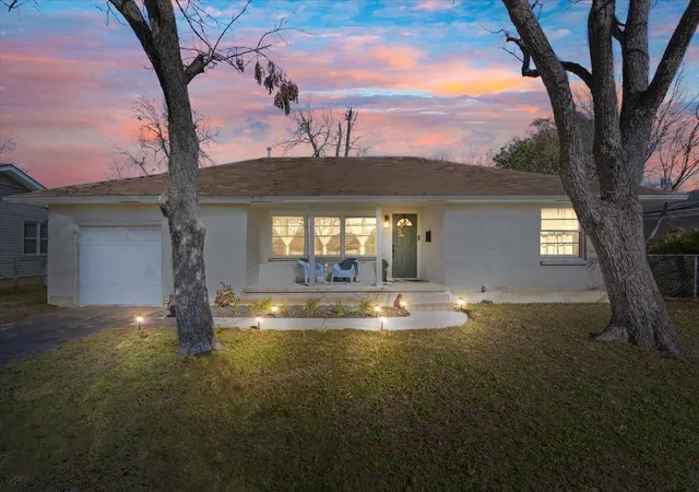 Photo 1 of Single family home for sale at 1307 N 62nd St, Waco, TX 76710 | MLS# 21218715 | Listing updated on 2026-08-27