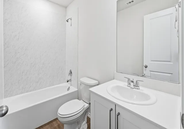Photo 2 of Single family home for sale at 1907 Glory Dr, Bonham, TX 75418 | MLS# 21219750 | Listing updated on 2026-10-06