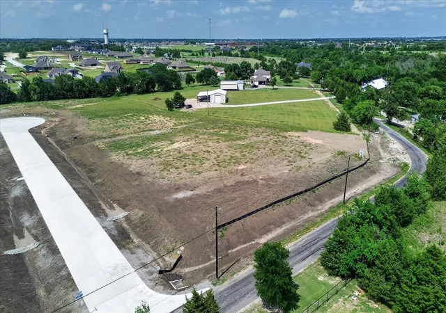 Photo 3 of Land for sale at Tbd Lydia Ln, Van Alstyne, TX 75495 | MLS# 21219908 | Listing updated on 2026-07-16