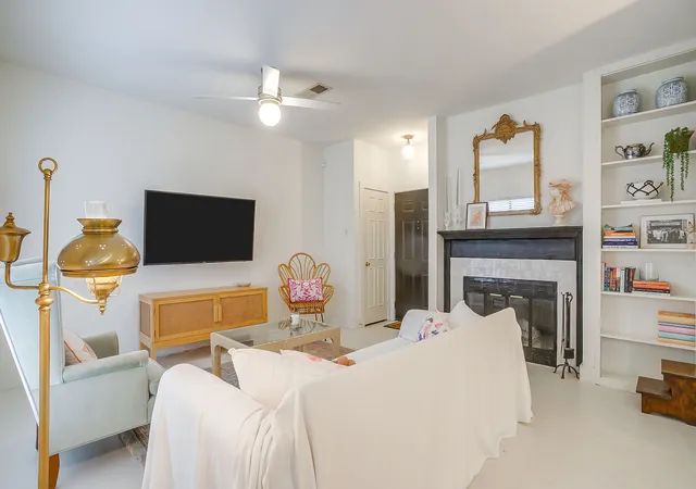 4th image of 3415 Monticello Park Pl, Fort Worth, TX 76107 | MLS# 21219912