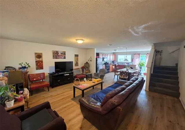 Photo 3 of Sale Pending at 2952 Pima Ln, Fort Worth, TX 76119 | MLS# 21220123 | Listing updated on 2026-08-22