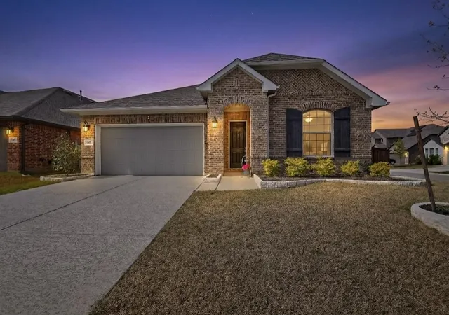 Homes for sale in Forney, TX | 1805 Arbor Dr, Forney, TX 75126 | MLS# 21205220